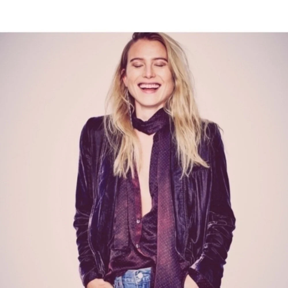 FREE PEOPLE Yesterday's Muse Dark Purple Velvet Jacket,Coat,blazer size small